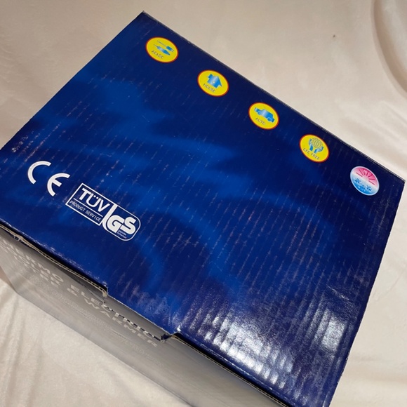 Portable Mini Fridge - Picture 4 of 16